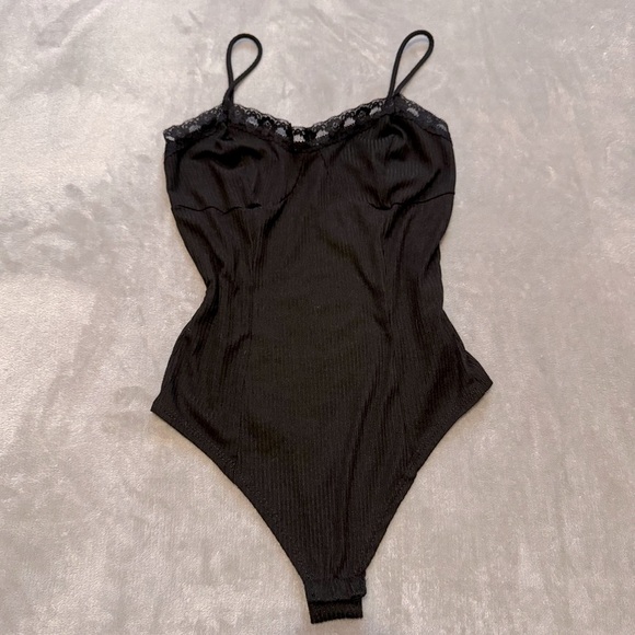 Ribbed Lace Bodysuit - Picture 1 of 4